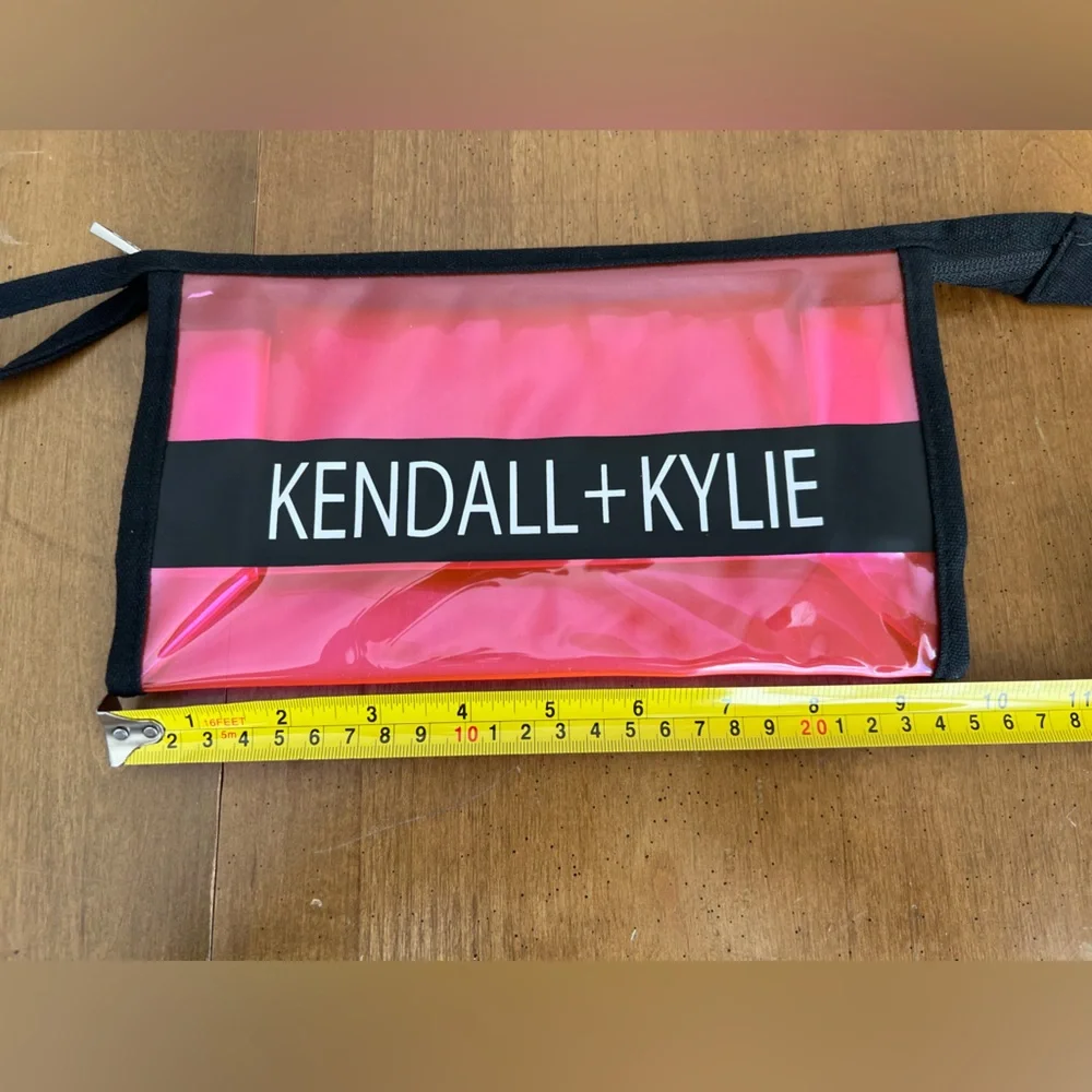 Kendall + Kylie Neon Pink Clear PVC Toiletry Makeup Bag‎ Cosmetic Pouch Wristlet
